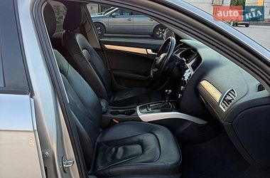 Седан Audi A4 2013 в Львові