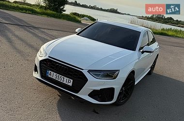 Седан Audi A4 2020 в Яготині