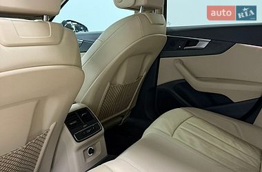Седан Audi A4 2017 в Одессе