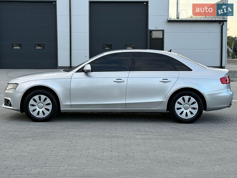 Седан Audi A4 2008 в Черновцах