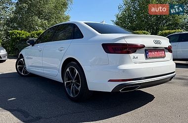 Седан Audi A4 2019 в Киеве