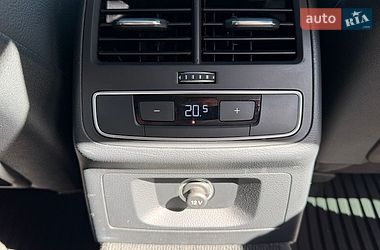 Седан Audi A4 2019 в Киеве
