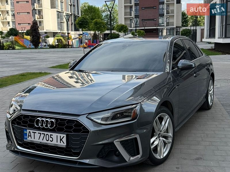 Седан Audi A4 2020 в Івано-Франківську
