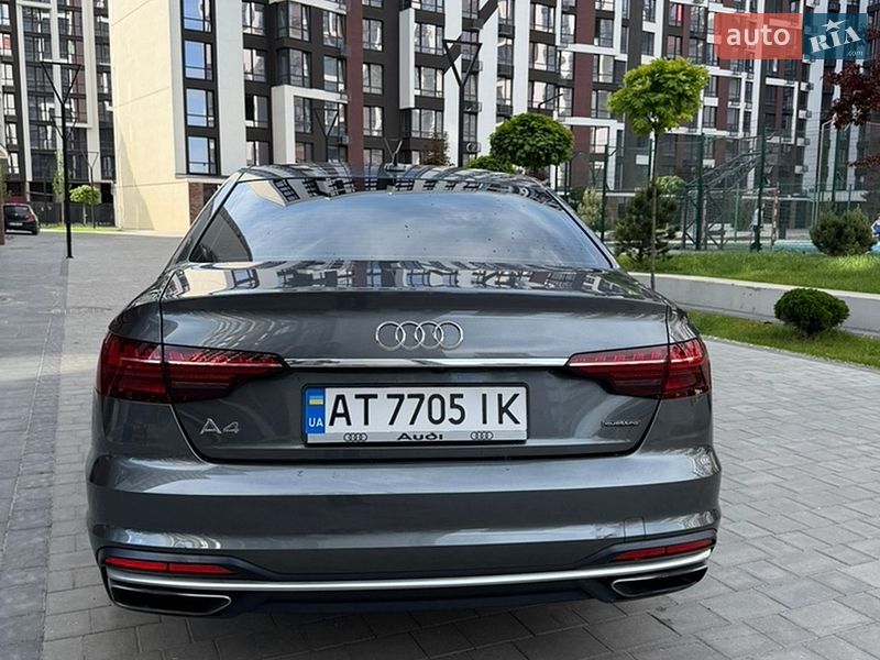 Седан Audi A4 2020 в Івано-Франківську