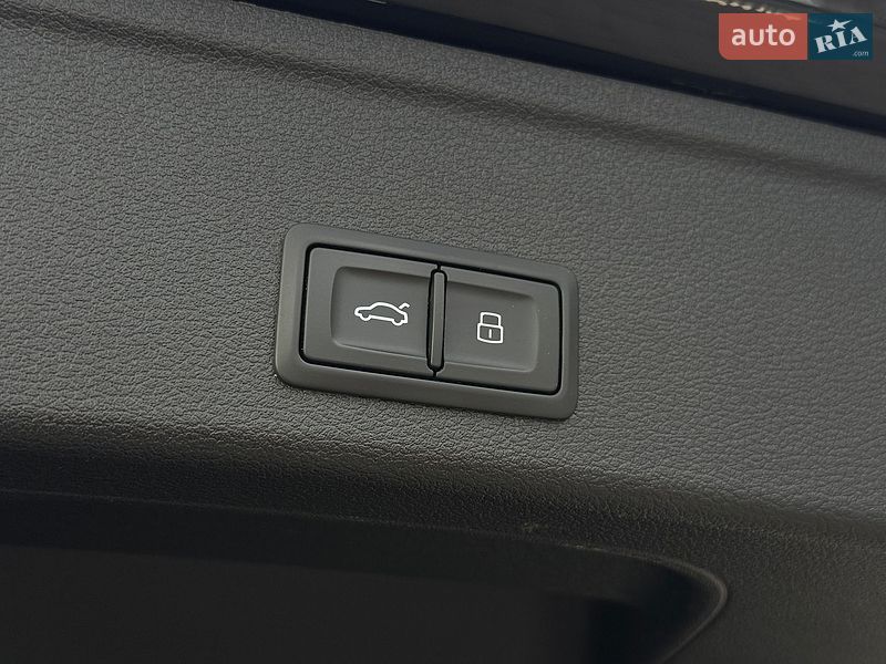 Універсал Audi A4 2018 в Мукачевому