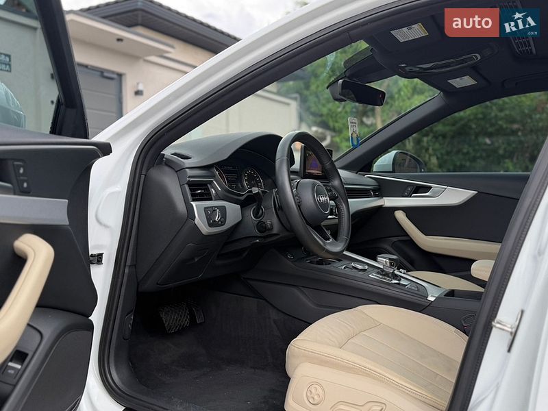Седан Audi A4 2017 в Одесі