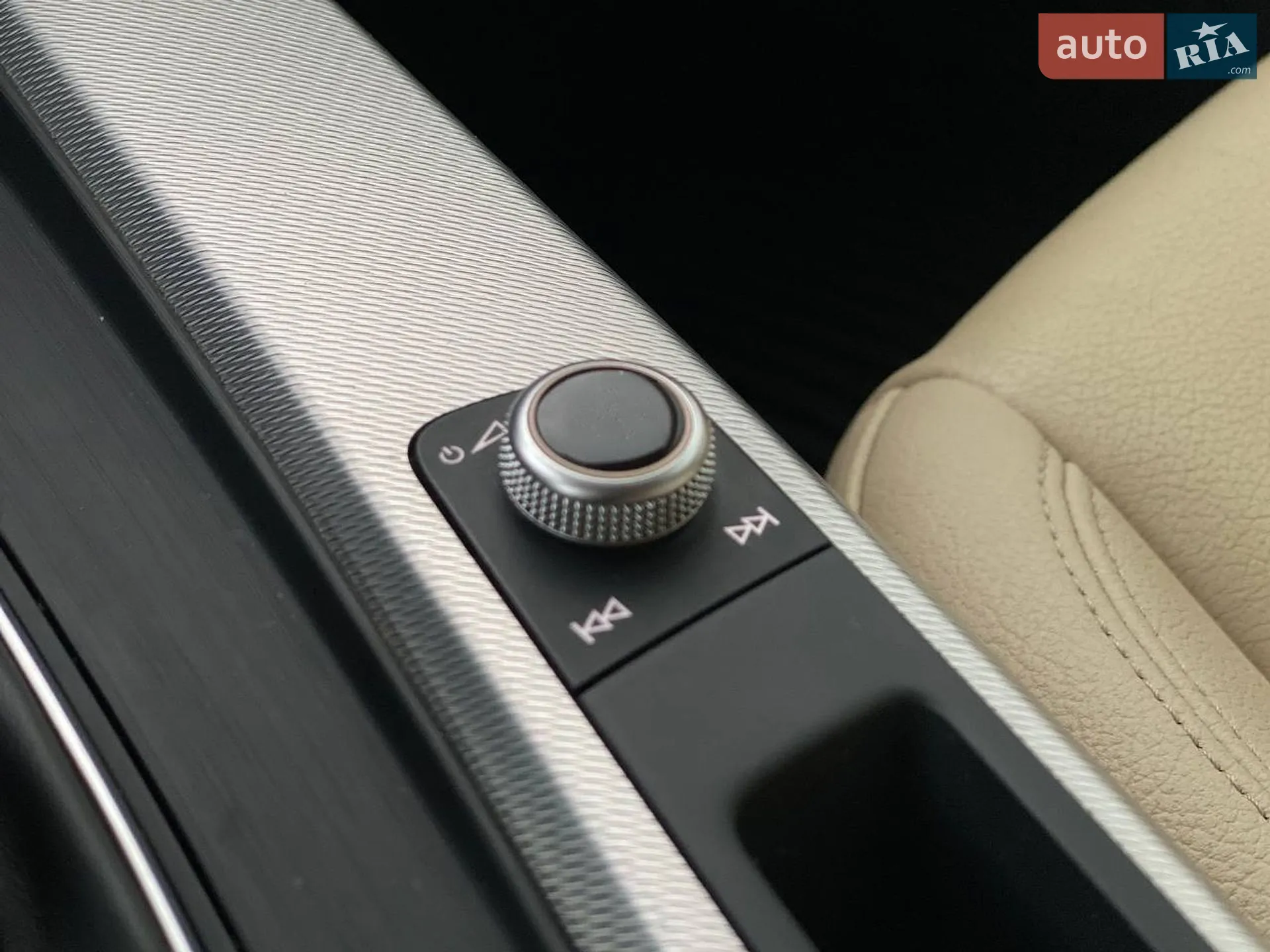 2016 Audi A4 - мініатюра 44