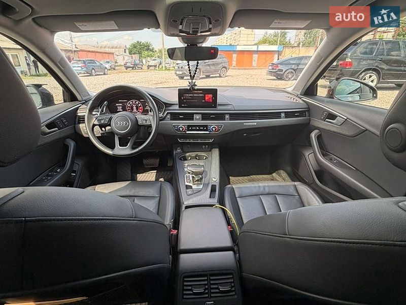 Седан Audi A4 2018 в Харькове