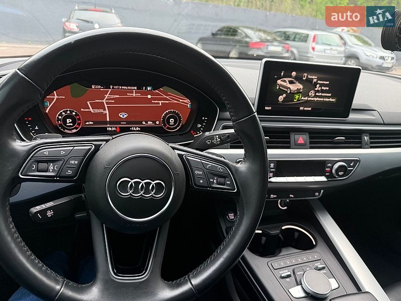 Седан Audi A4 2018 в Киеве