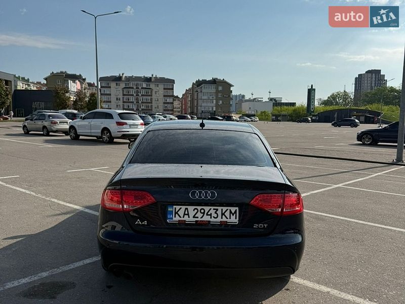 Седан Audi A4 2011 в Киеве