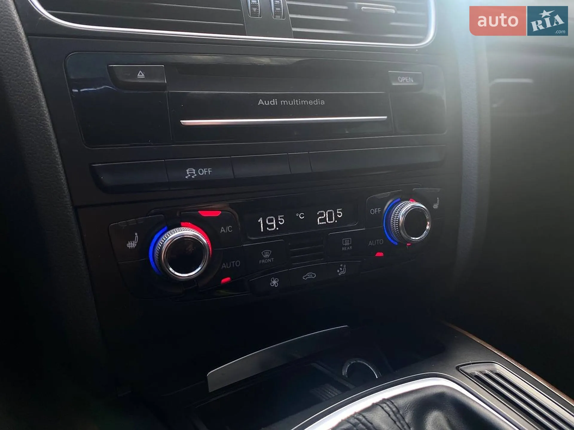 2015 Audi A4 - мініатюра 38