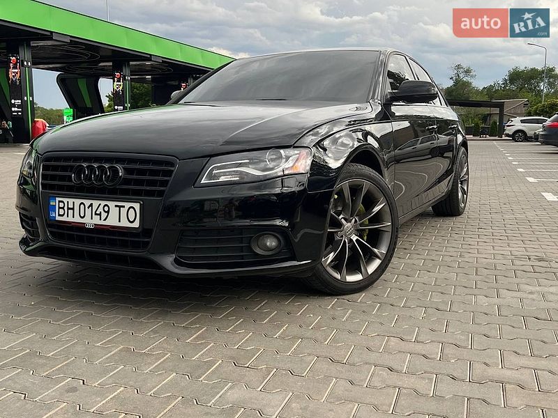 Седан Audi A4 2011 в Одессе