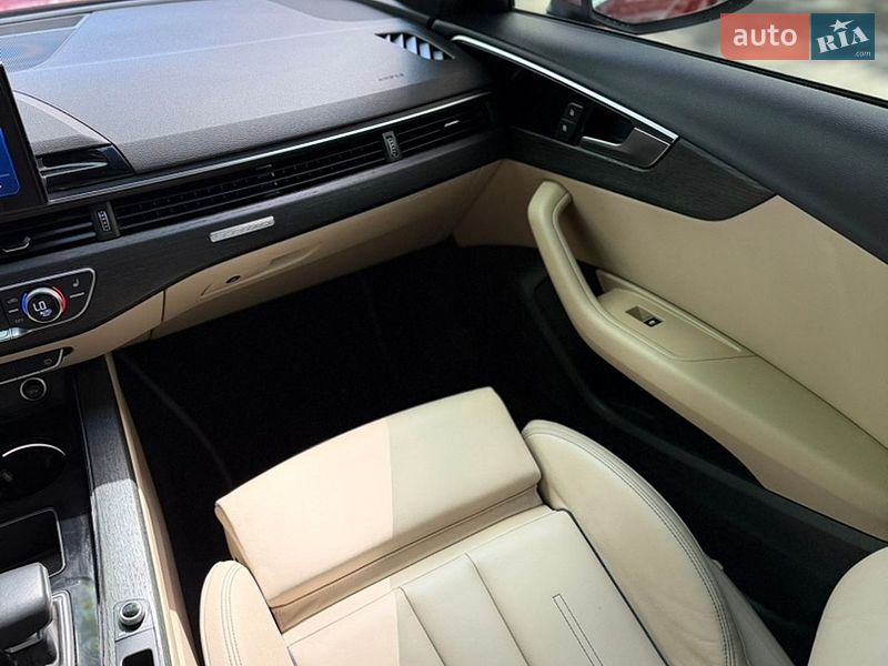 Седан Audi A4 2020 в Чернігові
