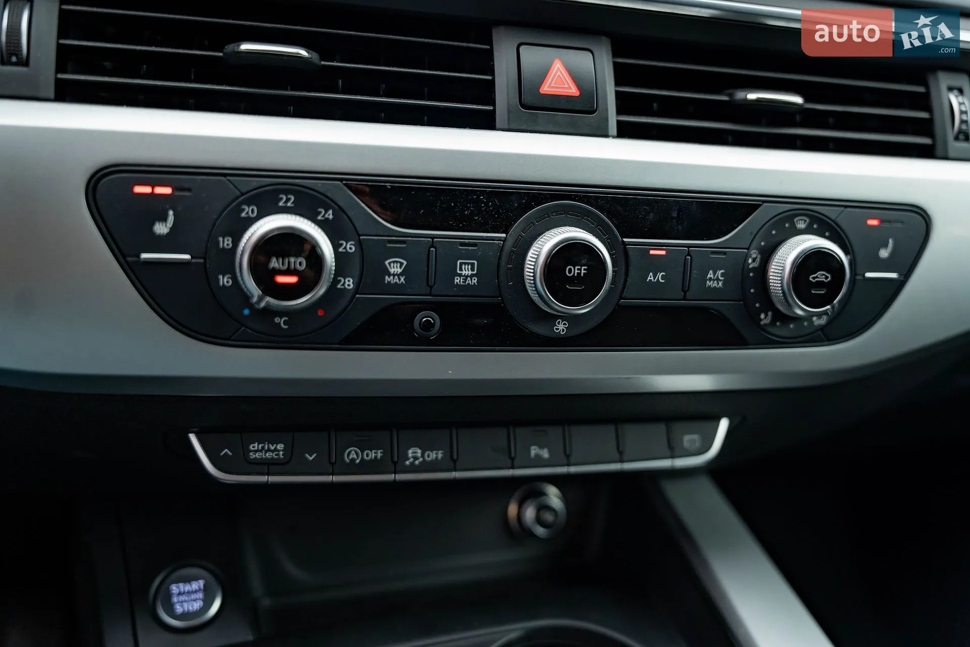 2017 Audi A4 - мініатюра 20