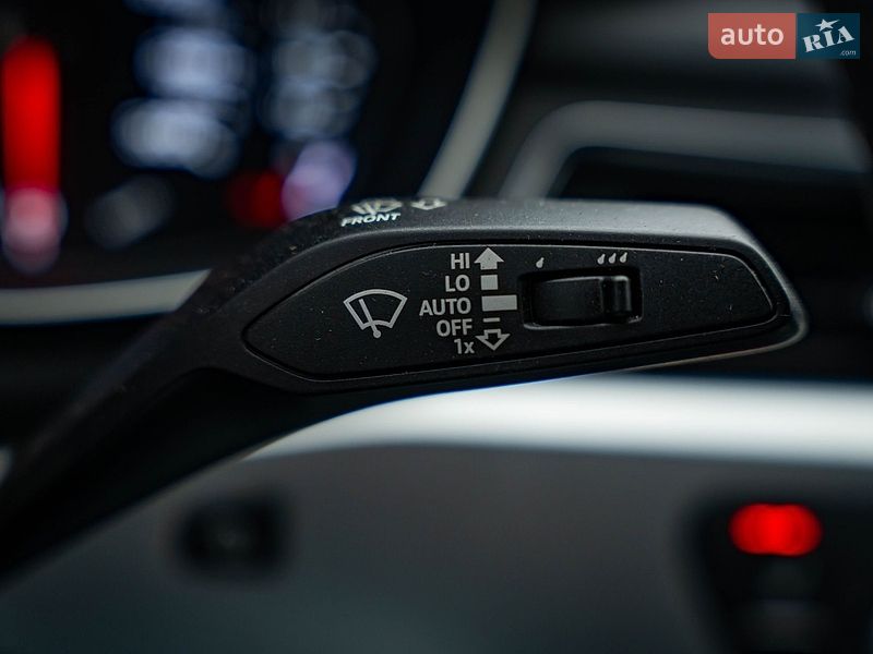 Седан Audi A4 2017 в Києві