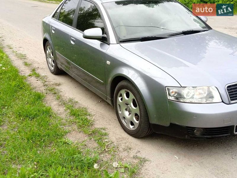 Седан Audi A4 2003 в Киеве