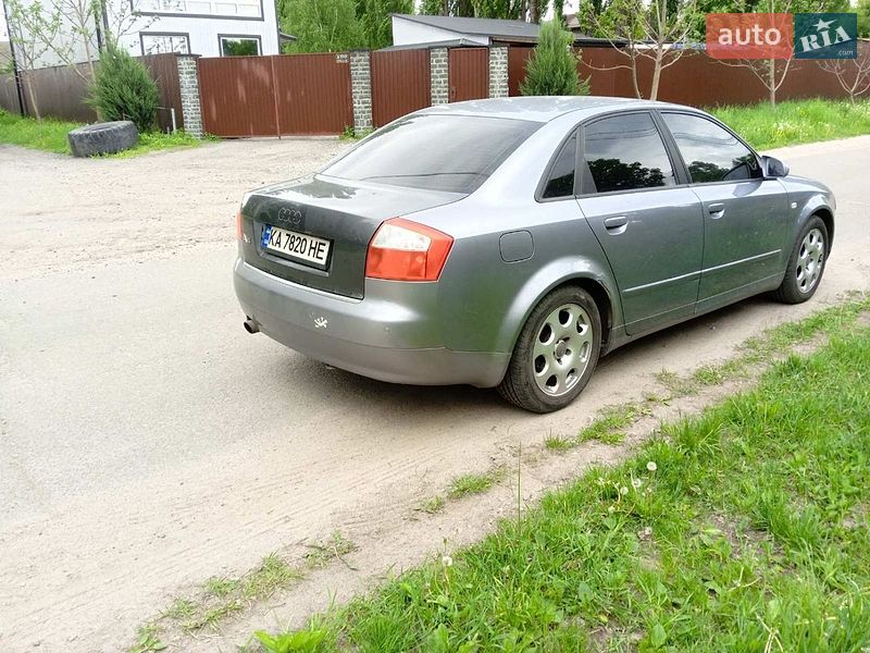 Седан Audi A4 2003 в Киеве