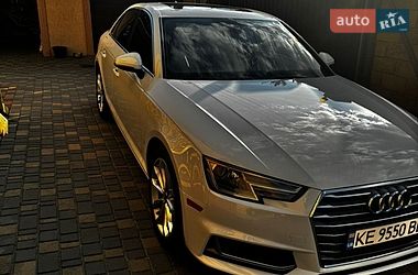 Седан Audi A4 2019 в Дніпрі