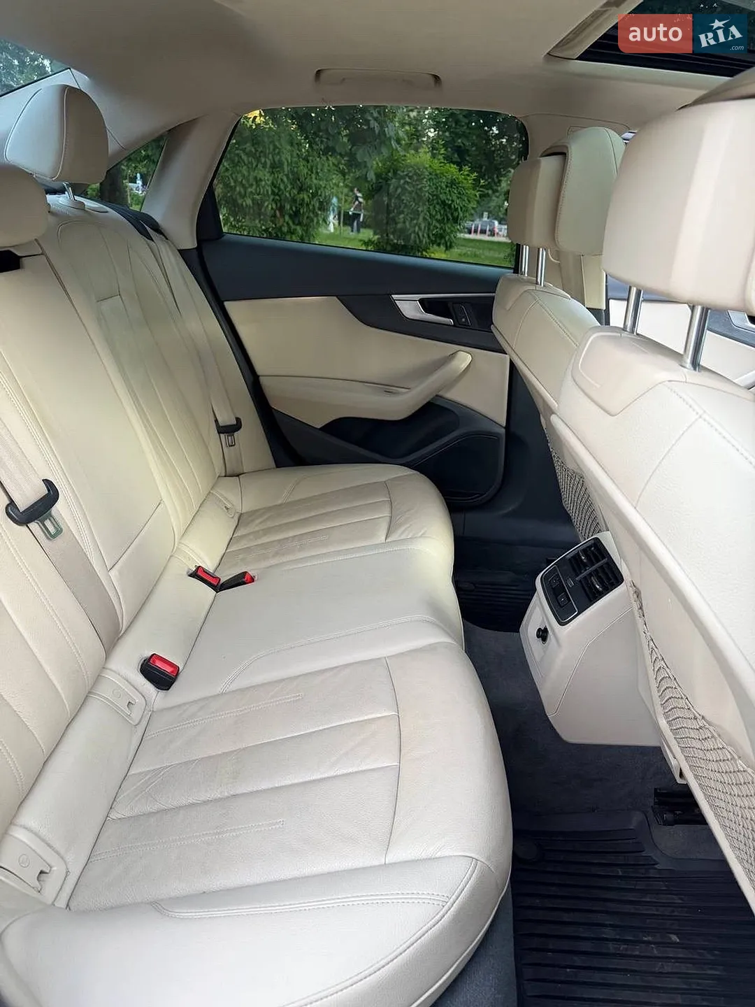 2016 Audi A4 - мініатюра 8