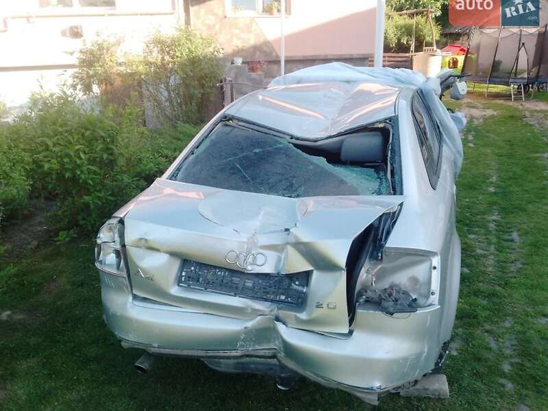 Седан Audi A4 2001 в Яворове