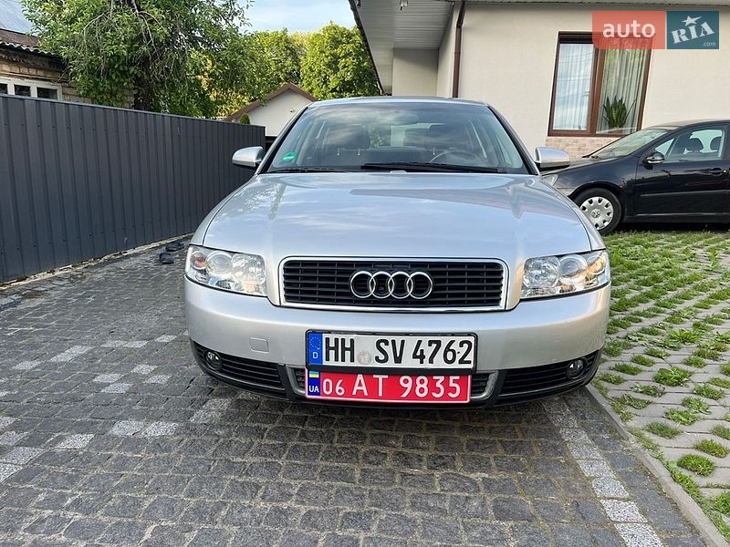 Седан Audi A4 2003 в Звягелі
