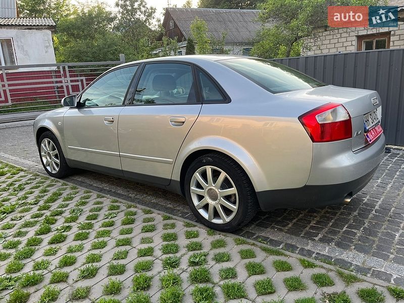 Седан Audi A4 2003 в Звягелі