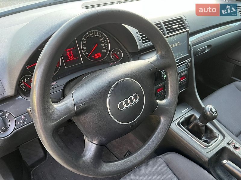 Седан Audi A4 2003 в Звягелі
