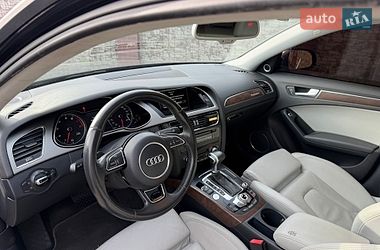 Седан Audi A4 2012 в Киеве