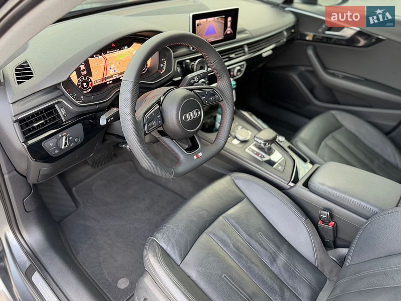 Седан Audi A4 2017 в Киеве