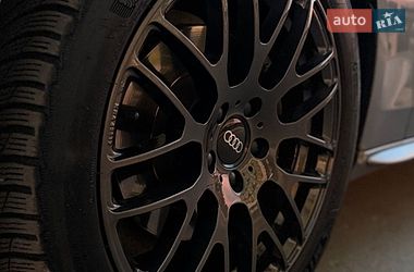 Седан Audi A4 2014 в Києві