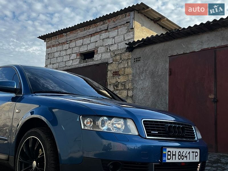 Седан Audi A4 2000 в Харкові