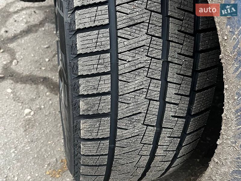 Седан Audi A4 2000 в Харкові