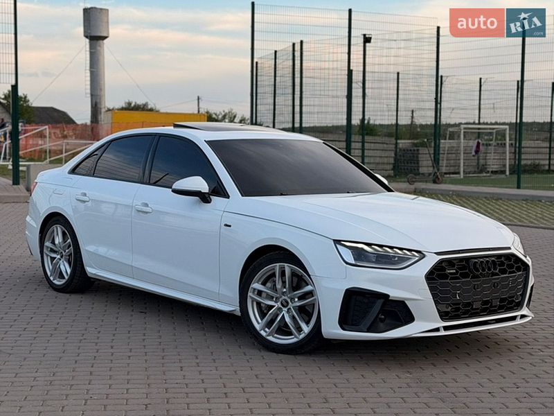 Седан Audi A4 2023 в Бучачі