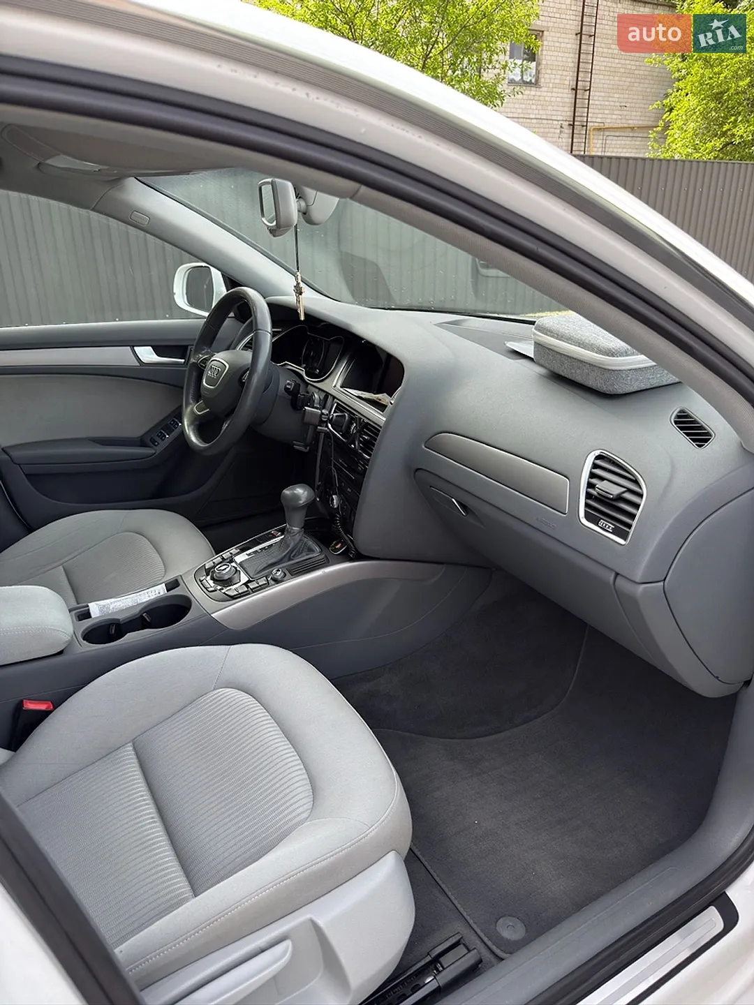 2013 Audi A4 - мініатюра 8