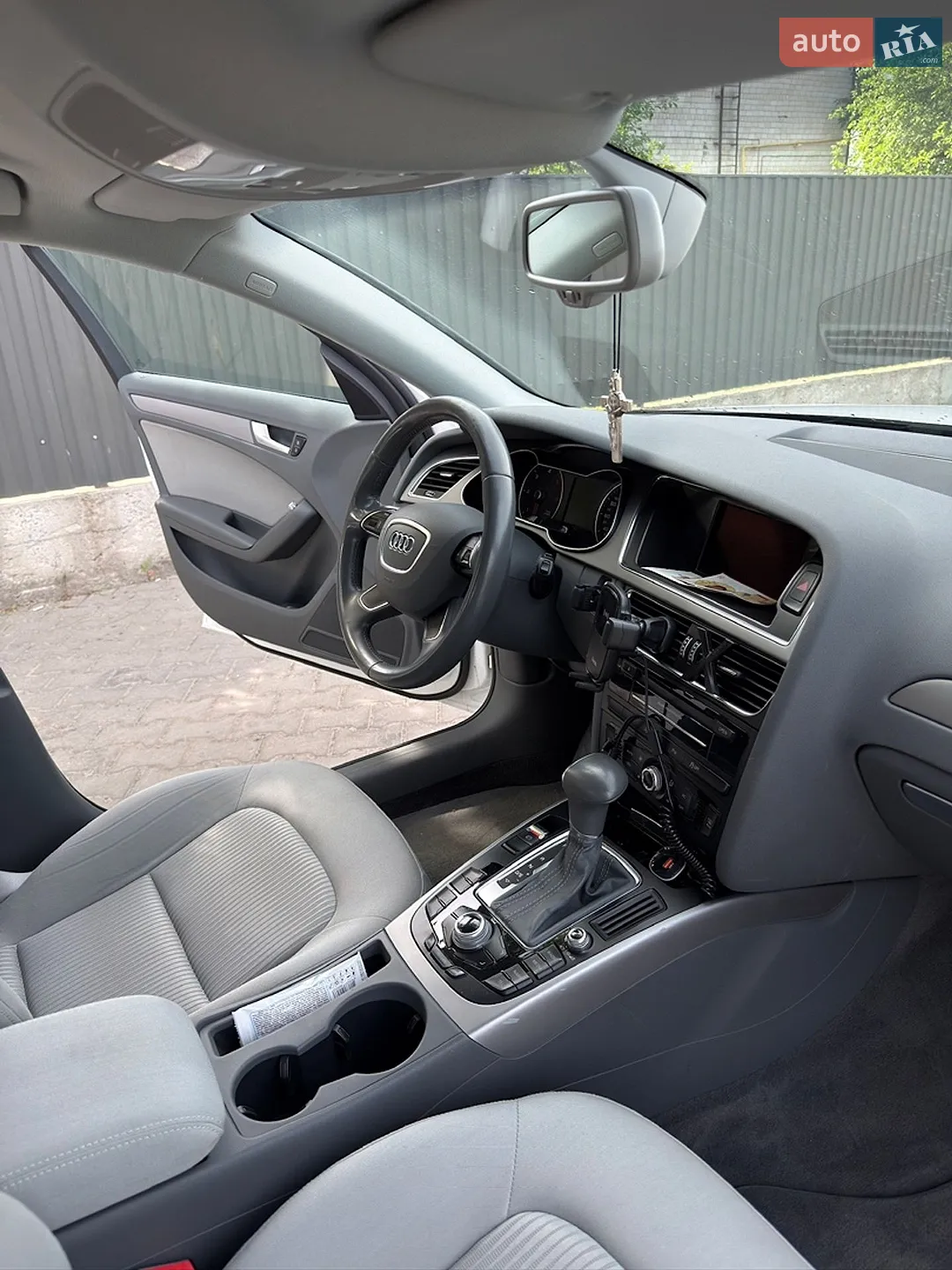 2013 Audi A4 - мініатюра 12