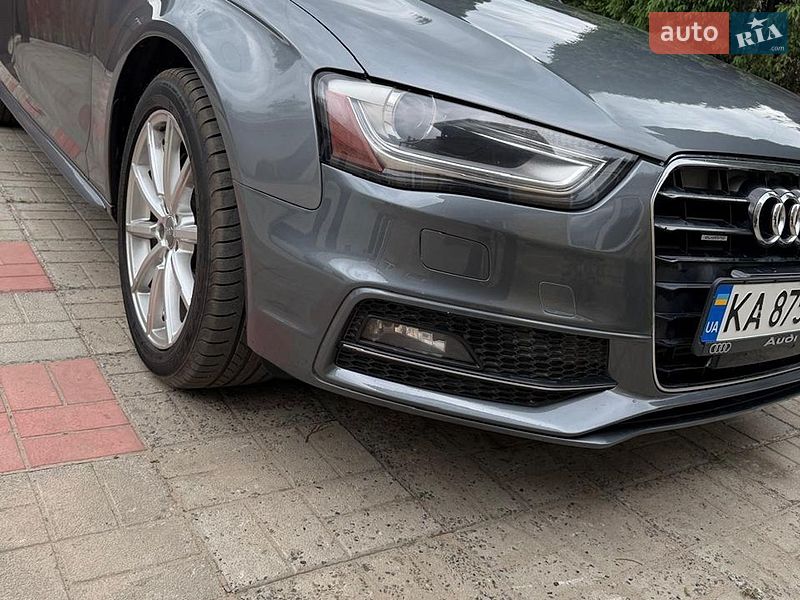 Седан Audi A4 2015 в Києві