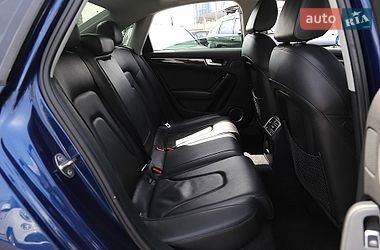 Седан Audi A4 2013 в Киеве