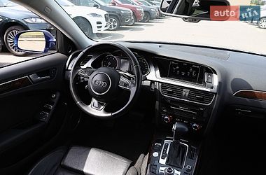 Седан Audi A4 2013 в Киеве