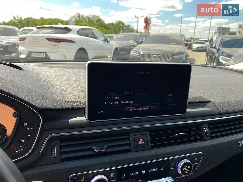 Седан Audi A4 2018 в Львові