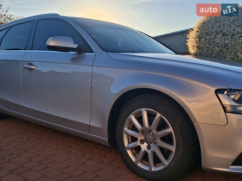 Универсал Audi A4 2013 в Стрые