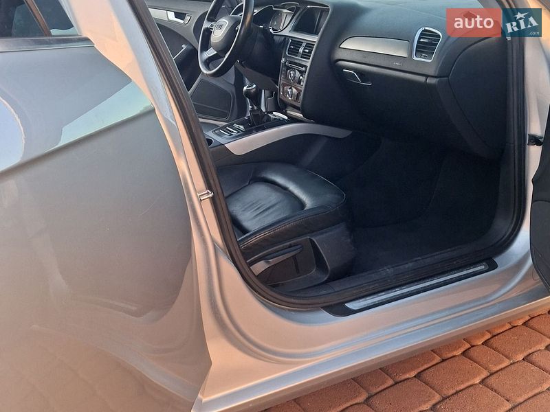 Универсал Audi A4 2013 в Стрые