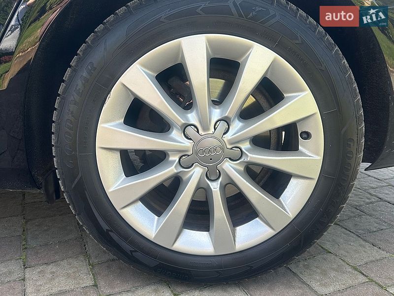 Універсал Audi A4 2011 в Сарнах
