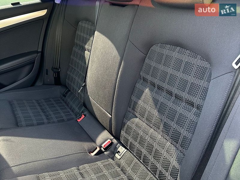 Універсал Audi A4 2011 в Сарнах