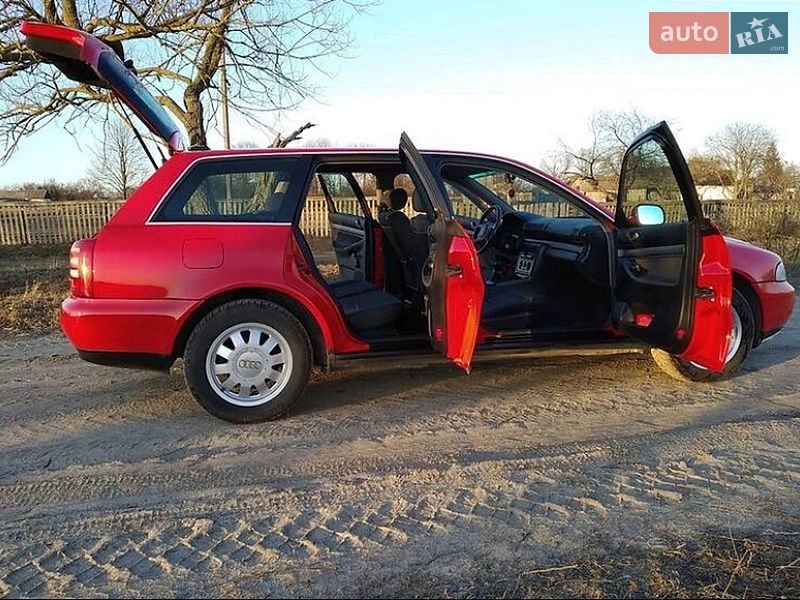 Универсал Audi A4 1998 в Житомире