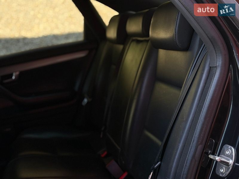 Седан Audi A4 2005 в Львові