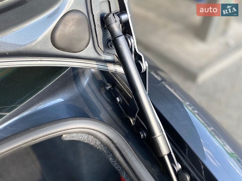 Седан Audi A4 2006 в Володимирі