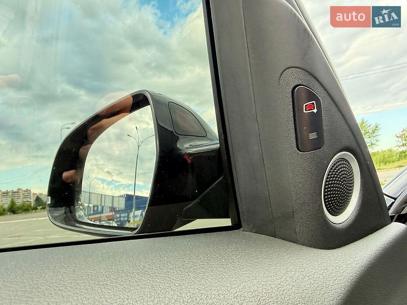 Седан Audi A4 2014 в Києві