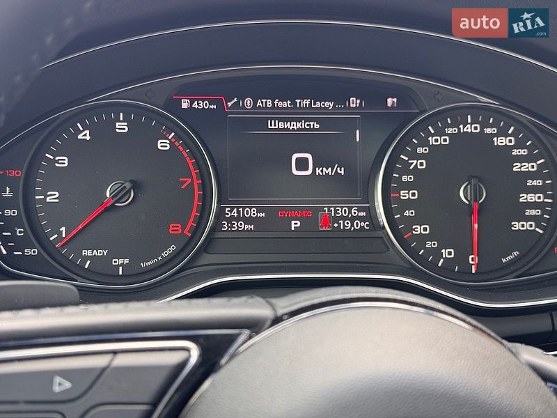 Седан Audi A4 2018 в Харкові