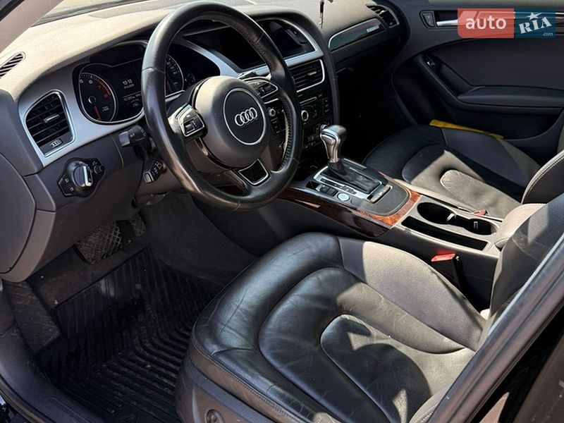 Седан Audi A4 2015 в Дніпрі