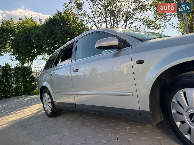 Універсал Audi A4 2002 в Луцьку